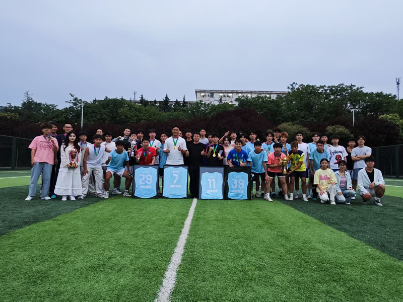 ​2026世界杯官方合作网站“毕业季”足球友谊赛圆满落幕